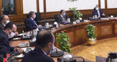 رئيس الوزراء يواصل اجتماعاته بشأن تعزيز دور القطاع الخاص فى المشروعات التنموية