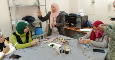 ورشة أعمال فنية لطلاب ذوى الهمم بكلية ألسن فى جامعة الأقصر ..صور