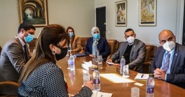 مشاورات تونسية مع وفد الأمم المتحدة للتنمية الصناعية للنهوض بقطاعى السياحة والصناعة