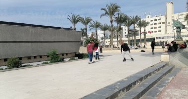طقس رائع وأجواء مبهجة فى ميدان الشهداء ببورسعيد.. فيديو وصور
