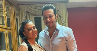 صور من كواليس مسلسل "منورة بأهلها" لرانيا يوسف وأحمد السعدنى  