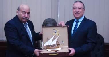 محافظ الإسكندرية يبحث مع سفير الكويت تعزيز سبل التعاون المشترك بين الجانبين 