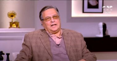 الروائي السيد نجم لـ "في المساء مع قصواء": نجيب محفوظ مثلي الأعلى