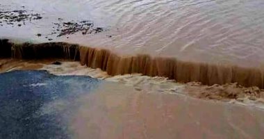 أمطار تغرق 7 منازل خشبية فى أبو رماد جنوب البحر الأحمر.. صور