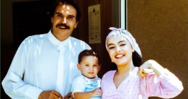 شريهان وعزت العلايلى فى صور نادرة من كواليس "الطوق والإسورة" لخيرى بشارة