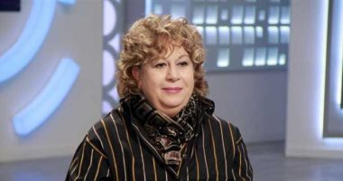 سمية الألفى: "أجريت جراحة لإزالة ورم نادر فى الصدر وأنا بتحسن دلوقتى"