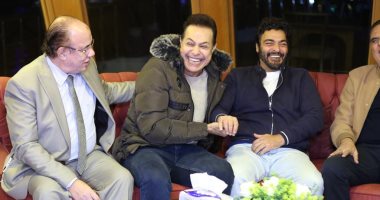 30 سنة فن.. حميد الشاعرى يحتفل بأول ألبومات حكيم 