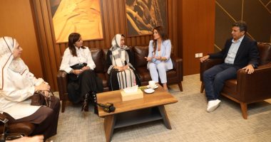 وزيرة الهجرة: نواجه حربا بالخارج والداخل لطمس الهوية ولهذا جاءت "اتكلم عربى"