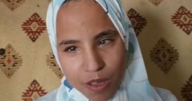 مدرسة فى الدقهلية تحتفل بطالبة كفيفة حفظت القرآن كاملا وعمرها 11 سنة.. لايف