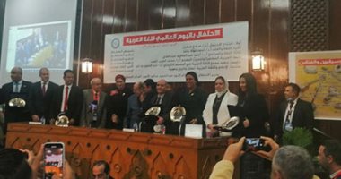 مجمع اللغة العربية: "قصواء الخلالي" أول إعلامية تقف على منصة المجمع وتلقى كلمة