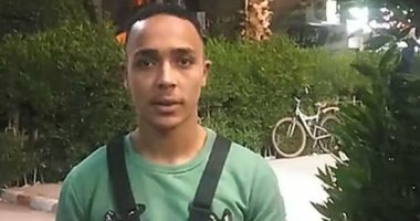 "علوش" شاب بقنا حول عجلته لمشروع توصيل دليفري 