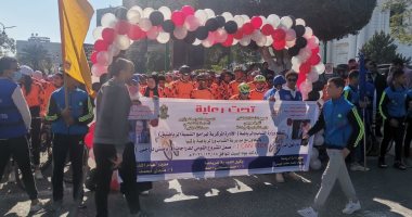  انطلاق ماراثون الدراجات من كورنيش النيل بالمنيا.. فيديو لايف