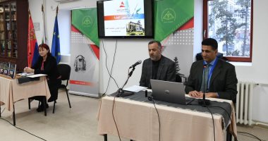 سفير مصر ببلجراد يطلق حملة "صربيا تقرأ بالعربية" ويلقى محاضرة حول مكتبات مصر العامة