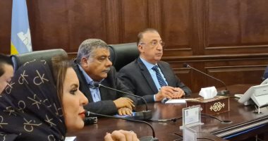 "صناعة النواب": اللجنة مستعدة لتقديم أى حلول للارتقاء بالصناعة فى الإسكندرية.. صور