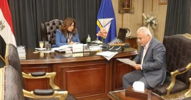 محافظ دمياط تتابع مع نقيب المهندسين الموقف الخاص بملف التصالح فى مخالفات البناء