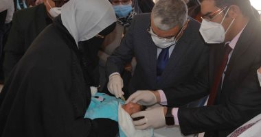 تطعيم شلل الأطفال.. محافظ المنيا: الحملة تستهدف 983 ألف طفل بجميع المراكز والقرى