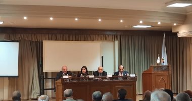 مصطفى الفقى يوقع ويناقش مذكراته بالجمعية المصرية للدراسات التاريخية