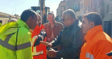محافظ الشرقية : إصلاح خط طرد الصرف الصحى أسفل كوبرى الصدر بالزقازيق