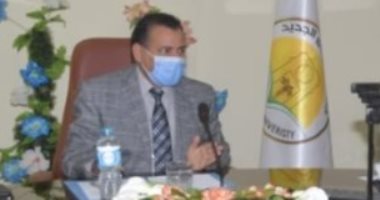 جامعة الوادى الجديد تنتهي من تطعيم 95% من الطلاب وأعضاء التدريس بلقاح كورونا