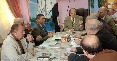 وكيل تعليم كفر الشيخ يوجه بشرح ومناقشة المهام الأدائية للصف الرابع الابتدائى