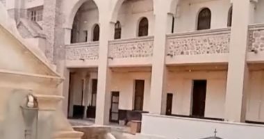 ثلوج غزيرة على سانت كاترين ورياح عاصفة (فيديو)