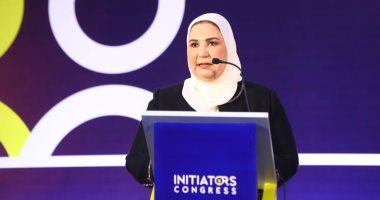 وزيرة التضامن تعلن توفير 60 سيارة نقل جماعى لذوى الهمم خلال 2021.. نيفين القباج: إتاحة قروض ميسرة لعمل مشروعات متناهية الصغر.. وتطالب المؤسسات والمصانع بتوفير 5%من الوظائف لهم.. صور