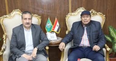 محافظ المنوفية يستقبل الفنان أحمد ماهر بمكتبه.. صور