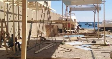 شاهد أعمال إنشاء حلقة سمك مؤقتة بالغردقة استعدادا لتطوير القديمة.. صور