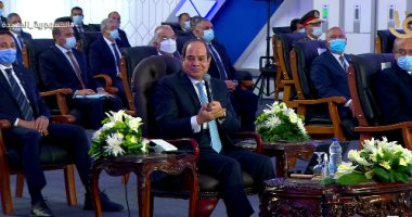 الرئيس السيسى: "ننفذ مشروعات ضخمة لنربح رضا ربنا ورضا الناس"