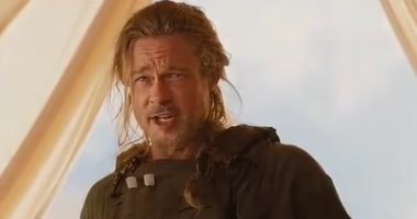 براد بيت بـ لوك جديد بعد عودته للسينما من جديد مع ساندرا بولوك