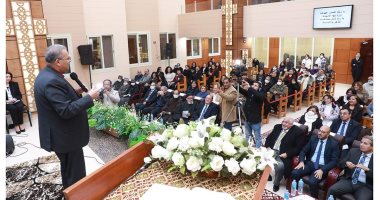 رئيس الكنيسة الإنجيلية يشهد الاحتفال بتدشين مبنى كنيسة نجع حمادى