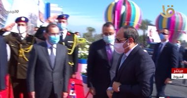 الرئيس السيسى يصل مقر حفل افتتاح مشروعات جديدة بالصعيد