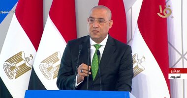 وزير الإسكان: مجلس الوزراء يوافق على مشروع لائحة قانون تنظيم الإعلانات على الطرق العامة