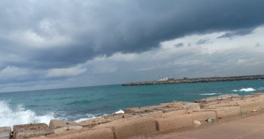 بث مباشر من الإسكندرية.. موقف الأمطار والسحب واستعدادات لتقلب الجو