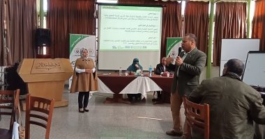 محافظ أسيوط يعلن عن تنظيم جلسة للحوار بين الجهات المعنية لإدارة المخلفات الصلبة