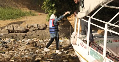 الرى تنظم حملة لتنظيف النيل بالتعاون مع "شباب بتحب مصر" .. صور