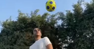 أحمد حلمى بعد تألقه فى تنطيط الكرة: يا ليڤربول لو هتكلمونى ياريت بعد الضهر