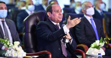 الرئيس السيسى خلال افتتاح مصنع كيما 2 بأسوان: مصر تحتاج موازنة بتريليون دولار لتوفير الإنفاق المطلوب.. ويؤكد: لم نقترب من سعر تذكرة القطارات إلا بعد التطوير.. ووزير الزراعة: إضافة 55 صنفا عالية الإنتاج بالصعيد