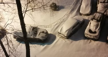إلغاء وتأجيل عشرات الرحلات الجوية فى مطارات موسكو بسبب الطقس السيئ
