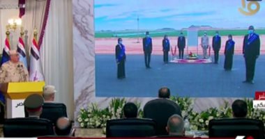الرئيس السيسي يشهد افتتاح طريق توشكى شرق العوينات بطول 360 كيلو مترا