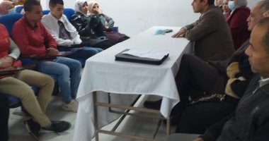  وكيل صحة الفيوم يكرم حفظة القرآن من طلاب المعهد الفنى الصحى