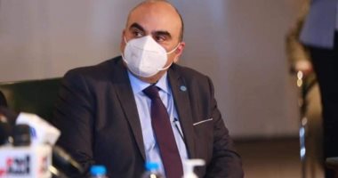 إشادة أممية بجهود مصر لحماية المناخ.. مدير "اليونيدو" لـ"اليوم السابع": الحكومة تقدم المزيد من فرص العمل فى مشروعات الطاقة النظيفة.. 16.5 مليون دولار لتعزيز كفاءة الإنتاج والتوسع فى مشاريع صديقة للبيئة