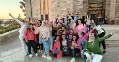 قطار الشباب يتوقف بمحطة المركز الثقافى الأفريقى بأسوان