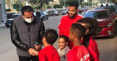 طارق علام يقدم حالات إنسانية فى برنامج "كلام من دهب".. اليوم