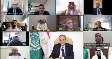 وزير الاتصالات: توحيد الجهود والأهداف لتحقيق مجتمع عربى رقمى 
