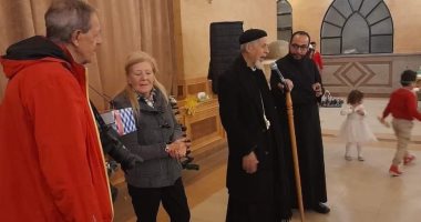 مطران إيبارشية الإسماعيلية الكاثوليكية يشارك بحفل ميلاد لأطفال كنيسة العذراء