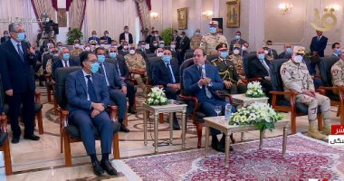 الرئيس السيسي: "تبطين الترع أمر استثنائى للحفاظ على المياه"
