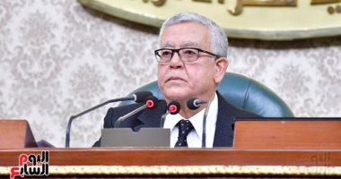 حنفى جبالى لـ"وزير التعليم": واصل كلمتك ولا تعط للنواب فرصة للمقاطعة