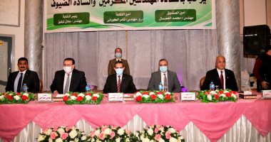 محافظ الغربية يكرم مهندسي الغربية في يوم الوفاء للمهندسين
