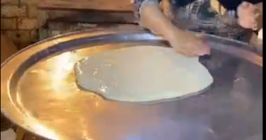 بالحب.. أم زياد بتعمل أكبر فطيرة مشلتتة وكسكسى بالقناطر الخيرية.. فيديو